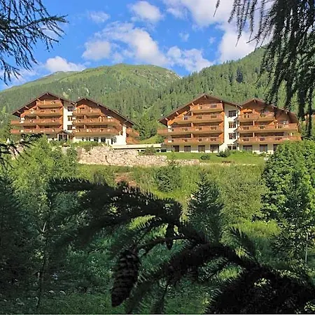 Castle Отель Goms